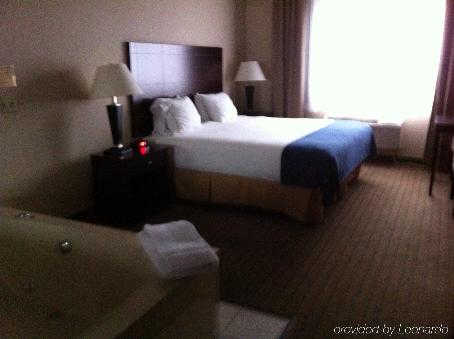 Holiday Inn Express Sault Ste Marie By Ihg Экстерьер фото